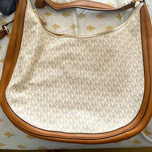 Michael Kors hobo